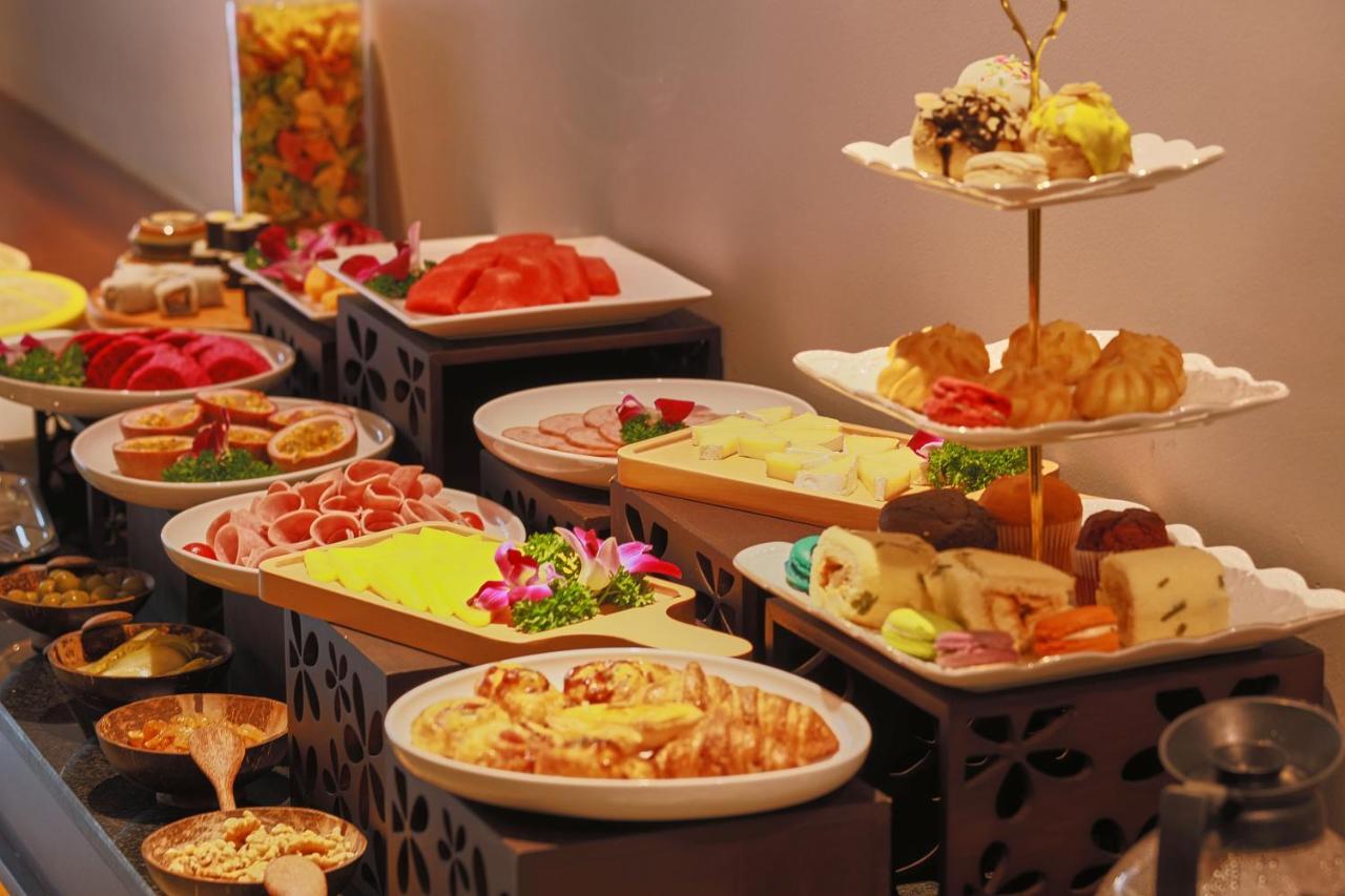 Cherry Boutique Hotel Хошимин Екстериор снимка
